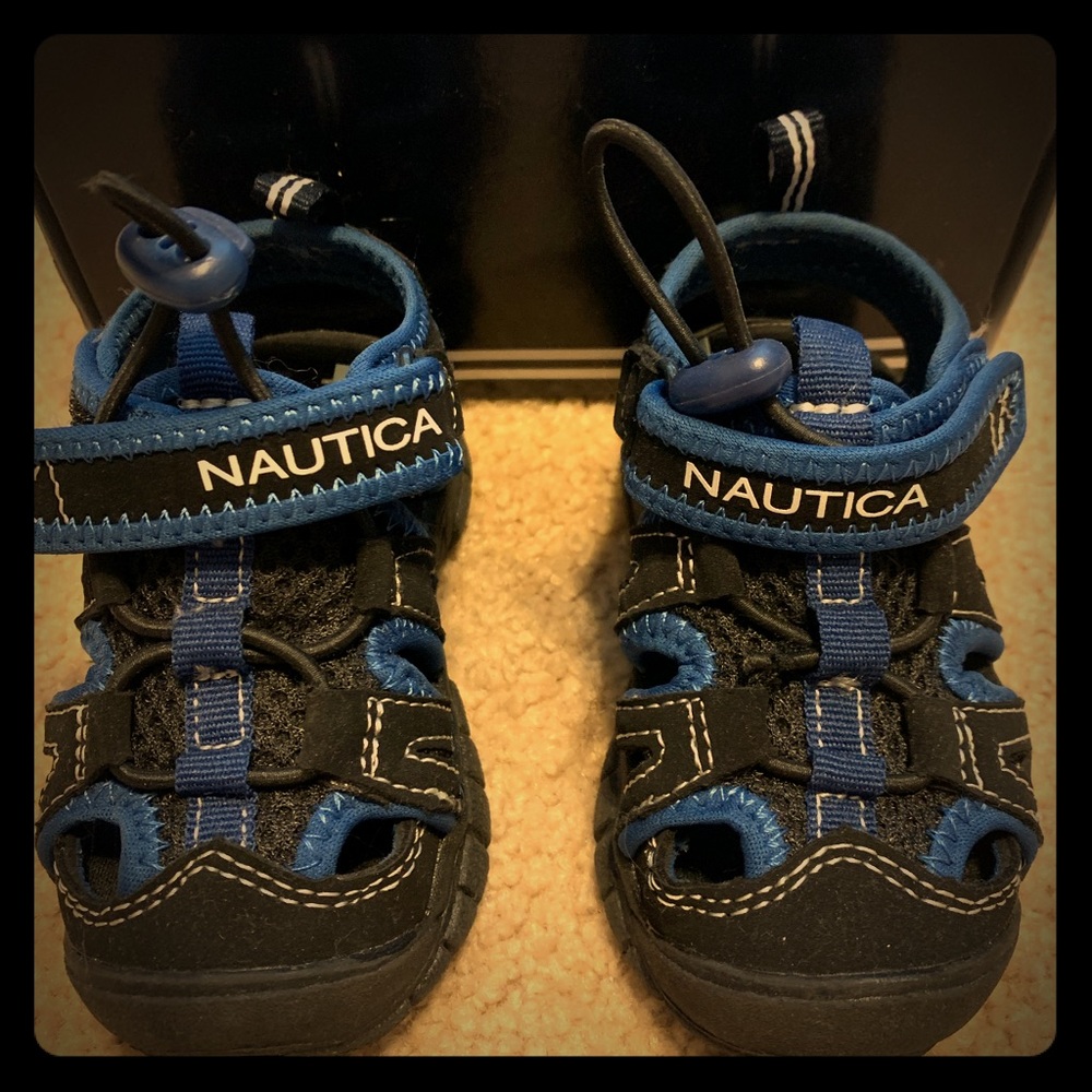 Nautica toddler sandals